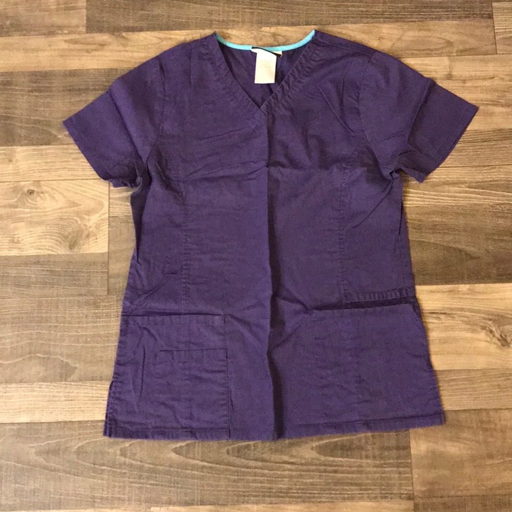 SB scrubs set